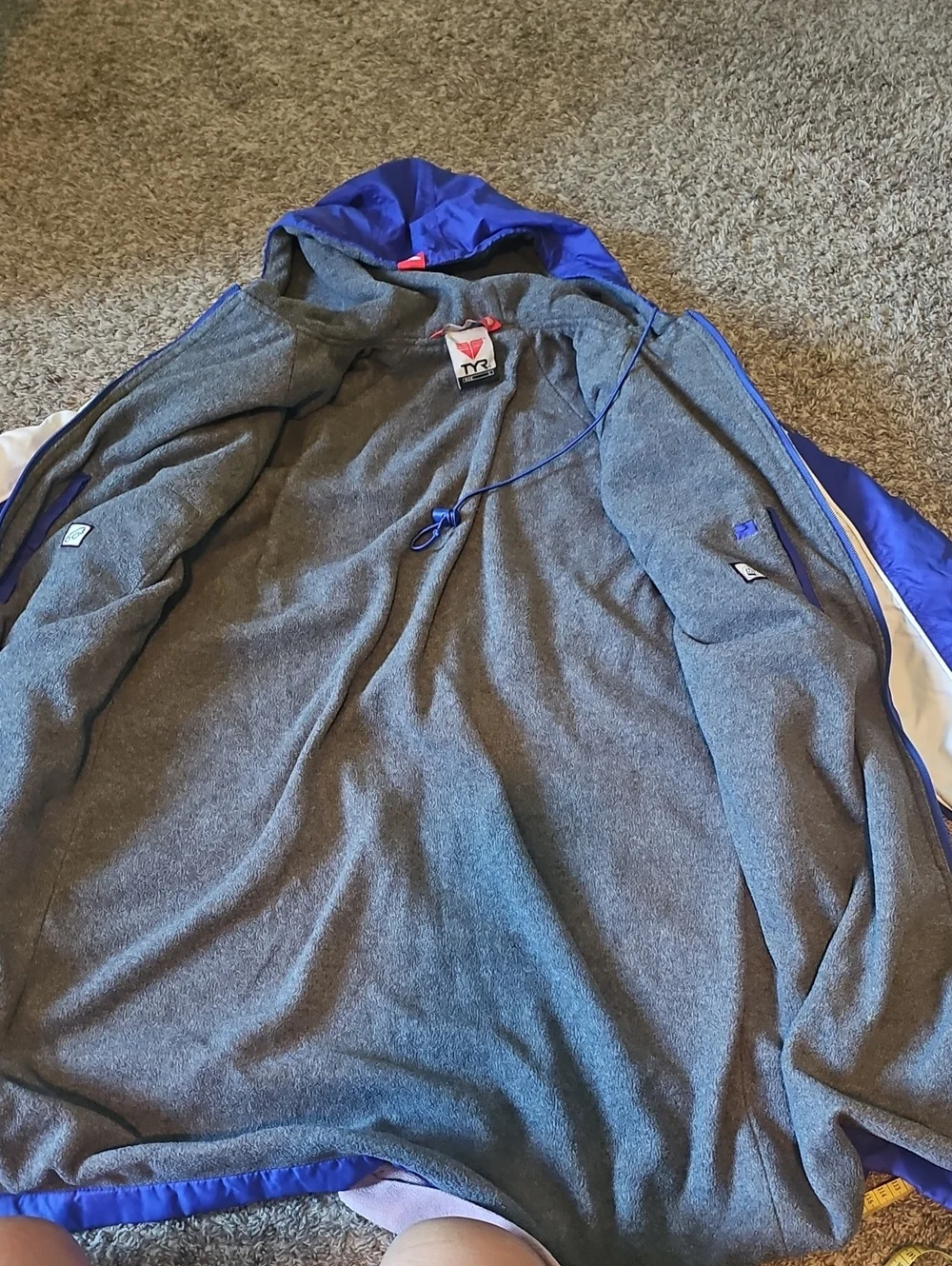 AWESOME TYR YOUTH SWIM PARKA JACKET